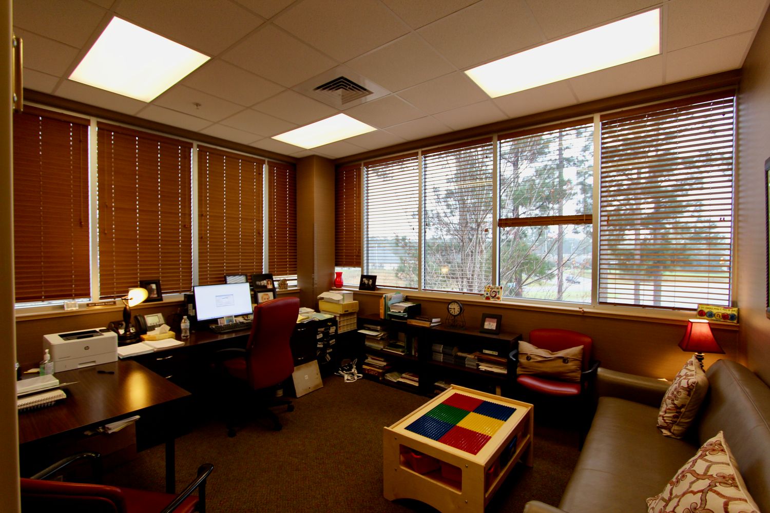 Class A Office/Medical : 2 Southern Point Pkwy, Hattiesburg, MS 39401
